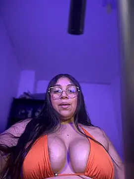 Soysofiarodrigu online show from 03.06.25
