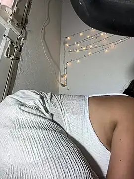 moncerrat luna online show from 03.09.26