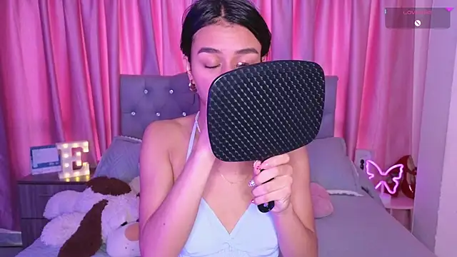 Emiily Scott1 online show from 11.08.25