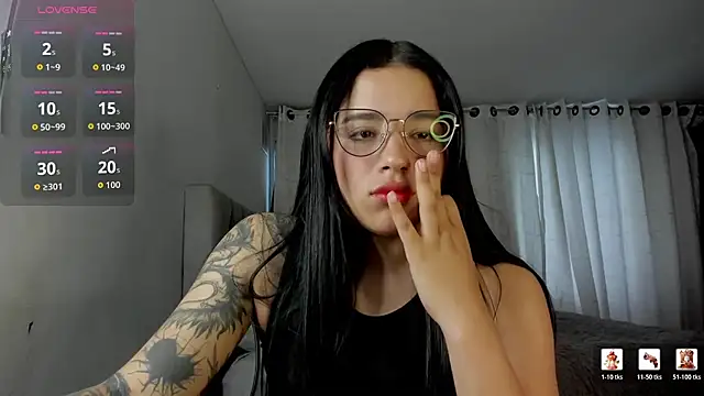 aliice walker  online show from 06.23.26