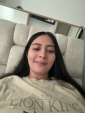 Snapshot of Sophie__Foxxx chatting on 04.28.26 Sophie Foxxx online show from 04.28.26