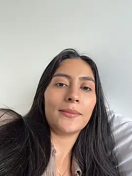Snapshot of Sophie__Foxxx chatting on 04.30.26 Sophie Foxxx online show from 04.30.26