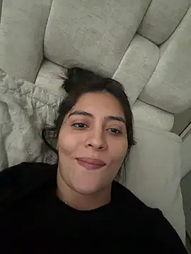Snapshot of Sophie__Foxxx chatting on 06.11.26 Sophie Foxxx online show from 06.11.26