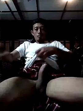 Snapshot of Dwirosebig chatting on 01.14.25 Dwirosebig online show from 01.14.25