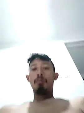 Snapshot of Dwirosebig chatting on 10.11.25 Dwirosebig online show from 10.11.25