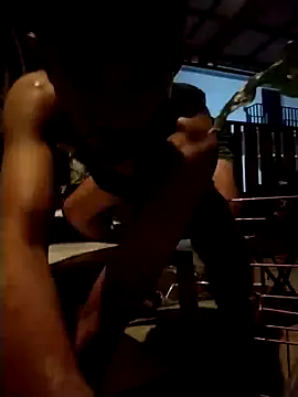 Snapshot of Dwirosebig chatting on 11.08.25 Dwirosebig online show from 11.08.25