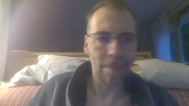 ptitcanard60600 online show from 10.04.25