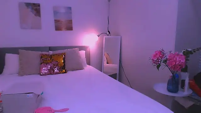 LesleySweet online show from 01.09.26