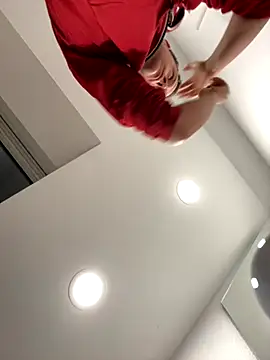 Snapshot of Danii0790 chatting on 09.29.25 Danii0790 online show from 09.29.25