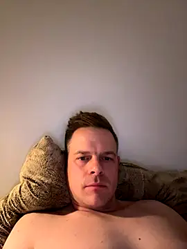 Snapshot of Danii0790 chatting on 10.16.25 Danii0790 online show from 10.16.25