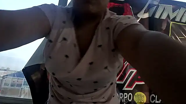 Charis 21 online show from 02.02.26