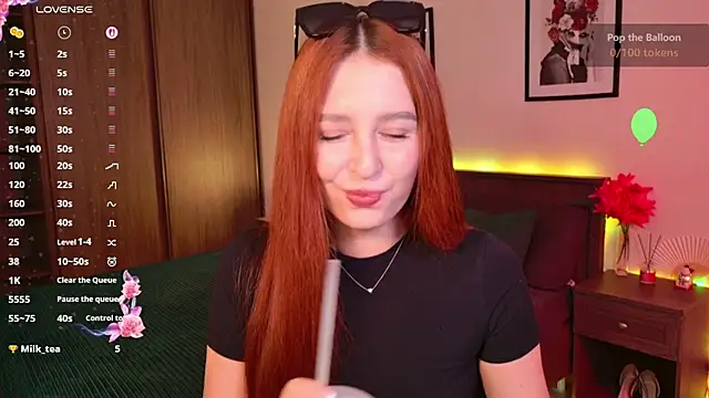 EleanorePeach online show from 07.08.26