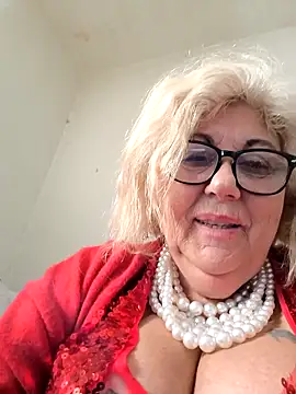 Merilulla online show from 12.17.25