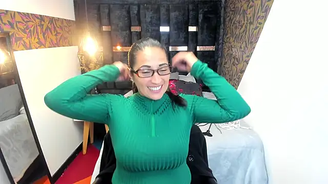 KatteMilf online show from 04.17.26