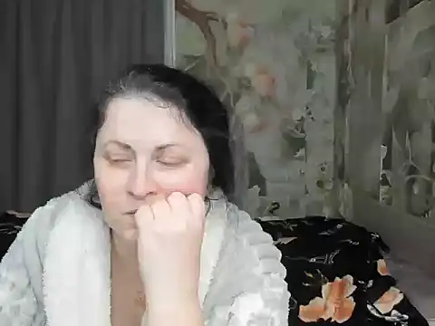 Lillian2 online show from 03.06.26