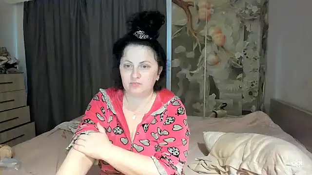 Lillian2 online show from 07.09.26