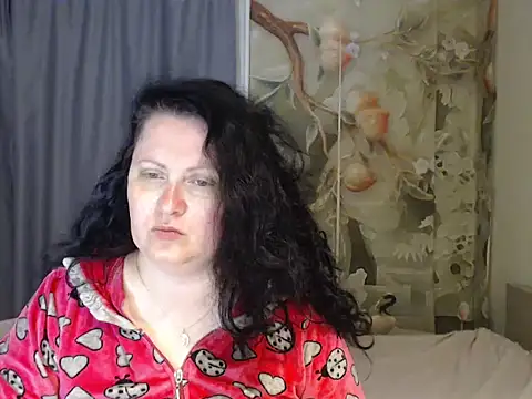 Lillian2 online show from 07.27.26