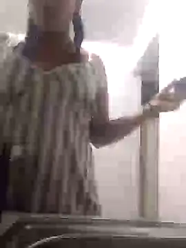 Snapshot of Sofi_love_2 chatting on 03.10.25 Sofi love 2 online show from 03.10.25