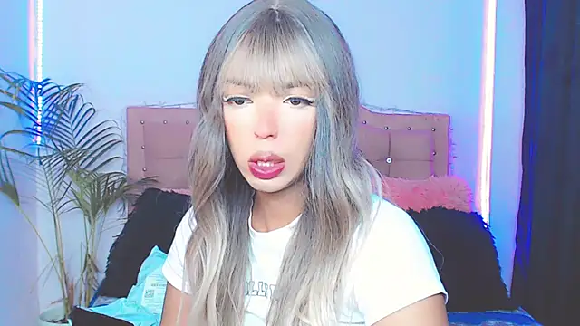 Tanedra collings online show from 01.11.25