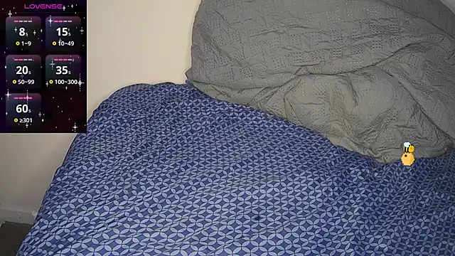 Snapshot of teaser4_ chatting on 02.13.25 teaser4 online show from 02.13.25