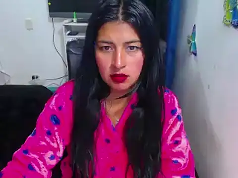 Snapshot of Yunhot_ chatting on 01.31.25 Yunhot  online show from 01.31.25