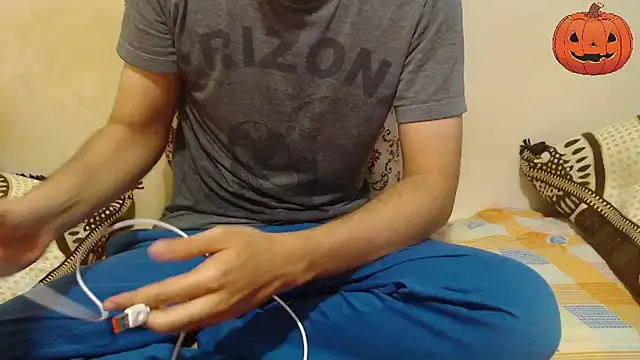 Alexdelarge323 online show from 10.22.25