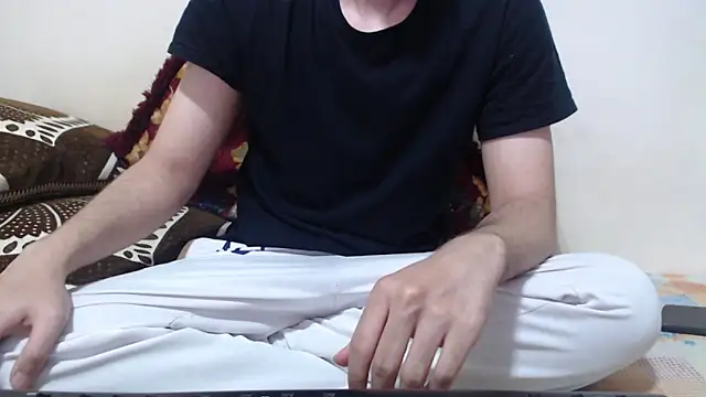 Alexdelarge323 online show from 04.27.26