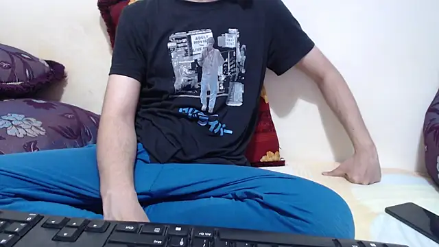 Alexdelarge323 online show from 05.21.26