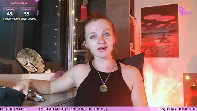 Cassie Wild online show from 05.07.26