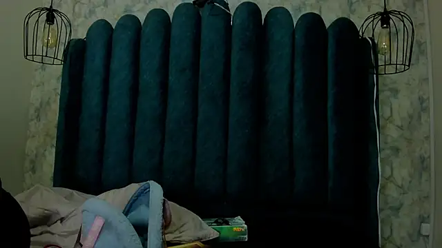 nalalye cruzz  online show from 06.04.26