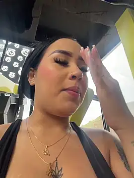 Luisa Fernandaa online show from 03.18.26