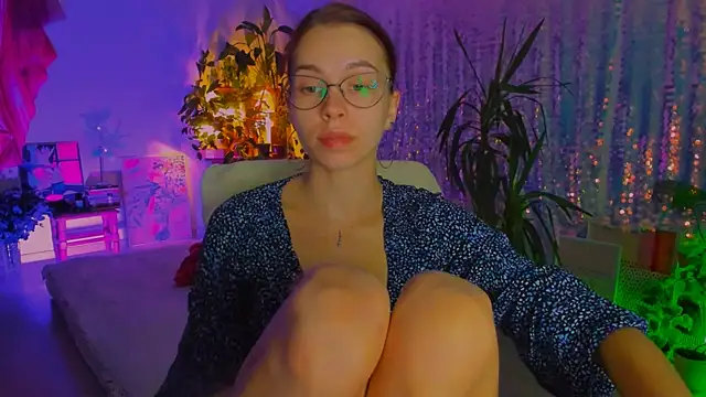 poli   online show from 10.04.25