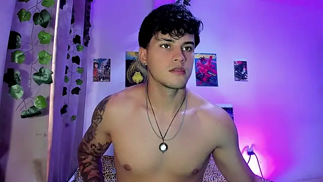 Nekoboy01 online show from 12.13.24