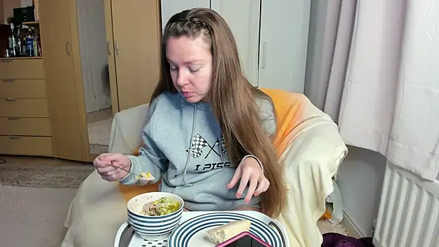 Rolla Coaster online show from 04.11.26