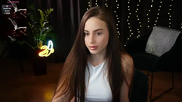 Snapshot of Elice_Dream chatting on 02.11.25 Elice Dream online show from 02.11.25