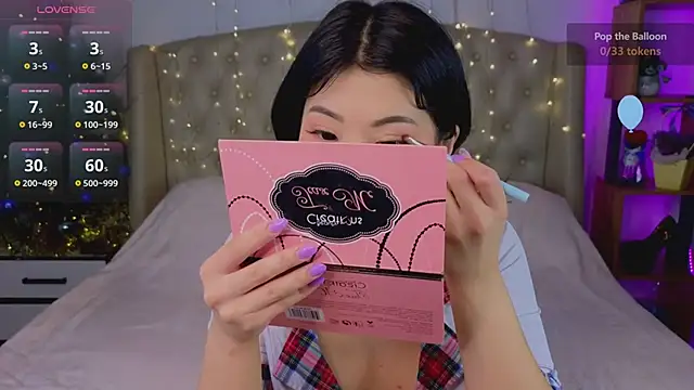 Snapshot of Wendy__Hills chatting on 01.09.25 Wendy Hills online show from 01.09.25