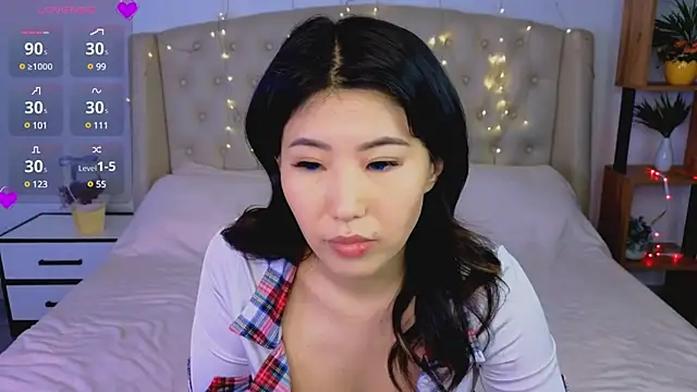 Snapshot of Wendy__Hills chatting on 03.22.25 Wendy Hills online show from 03.22.25