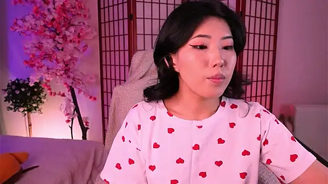 Snapshot of Wendy__Hills chatting on 09.19.25 Wendy Hills online show from 09.19.25