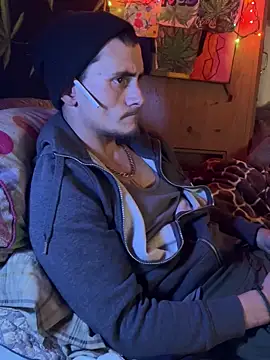 Snapshot of bugboy chatting on 02.08.26 bugboy online show from 02.08.26