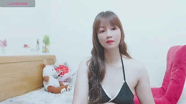 Snapshot of Holygirlsweet777 chatting on 12.06.24 Holygirlsweet777 online show from 12.06.24