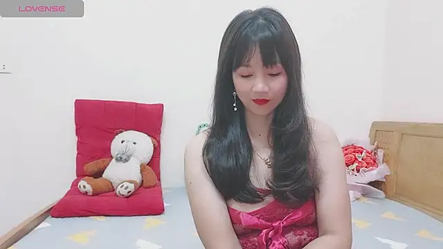 Snapshot of Holygirlsweet777 chatting on 02.04.25 Holygirlsweet777 online show from 02.04.25