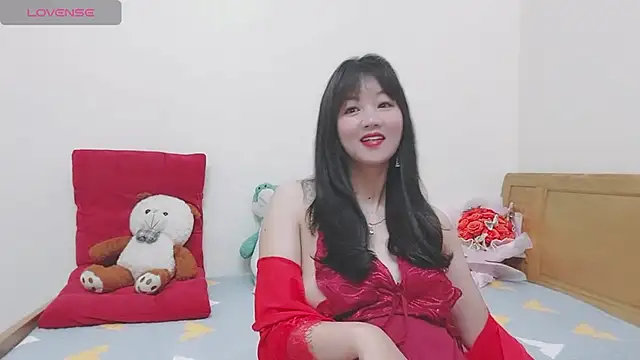 Snapshot of Holygirlsweet777 chatting on 02.10.25 Holygirlsweet777 online show from 02.10.25