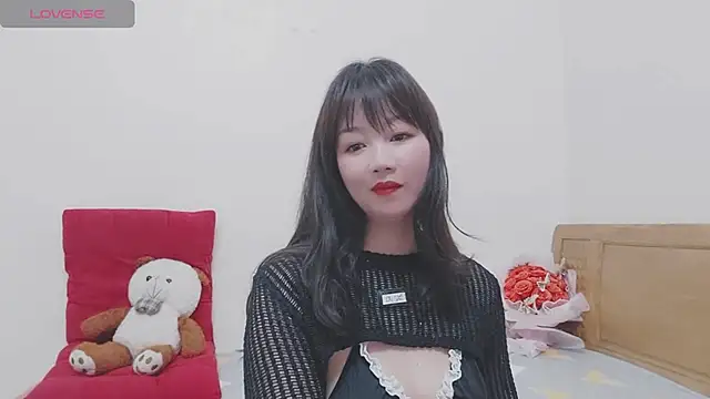 Snapshot of Holygirlsweet777 chatting on 02.15.25 Holygirlsweet777 online show from 02.15.25