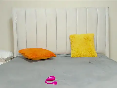  heavenlysent online show from 09.23.25