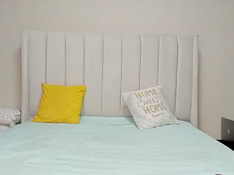  heavenlysent online show from 10.28.25