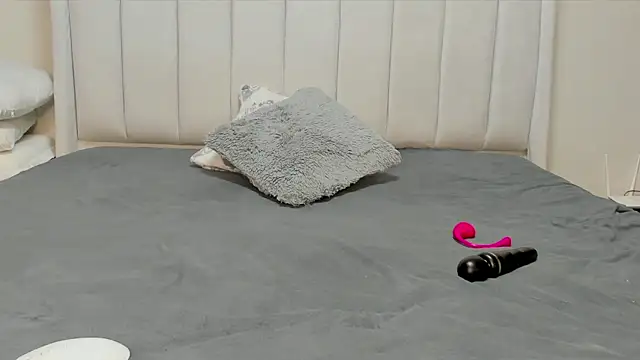  heavenlysent online show from 04.01.26