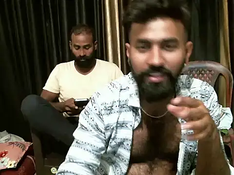 Snapshot of indian2 chatting on 12.19.24 indian2 online show from 12.19.24