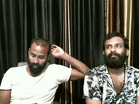 Snapshot of indian2 chatting on 12.24.24 indian2 online show from 12.24.24