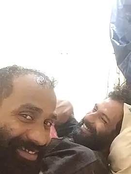 Snapshot of indian2 chatting on 12.29.24 indian2 online show from 12.29.24