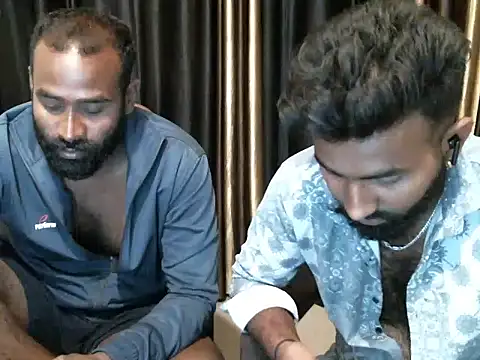 Snapshot of indian2 chatting on 02.05.25 indian2 online show from 02.05.25